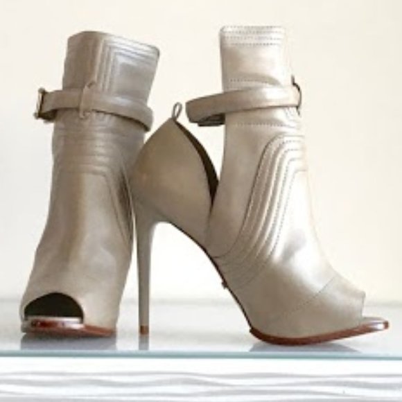 NWT Schutz Poliany Boots Leather Heels - Picture 4 of 11